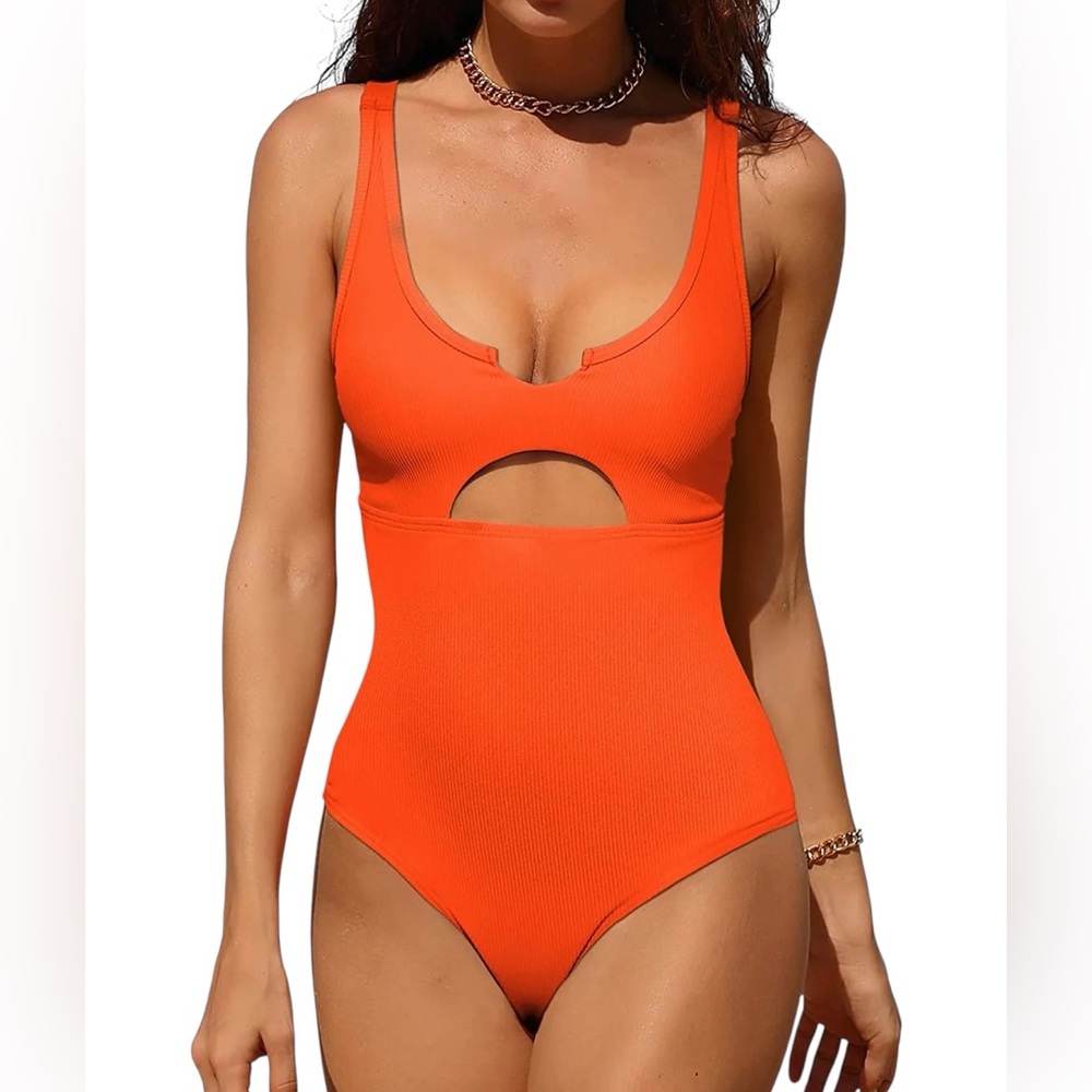 CHARMO women’s orange ribbed one piece swimsuit w cut out middle size Medium NWT
